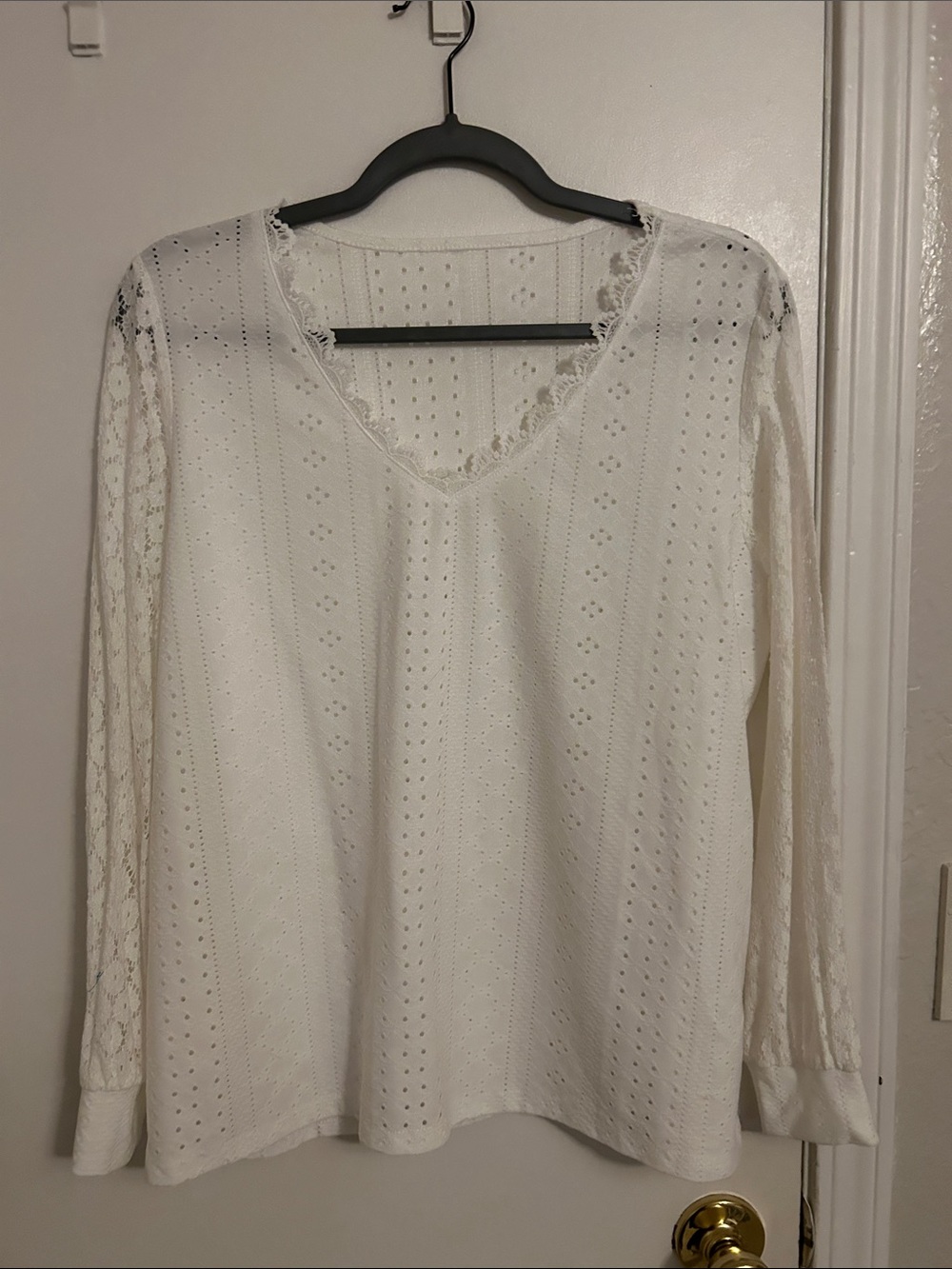 Women's White Eyelet Lace V-Neck Blouse